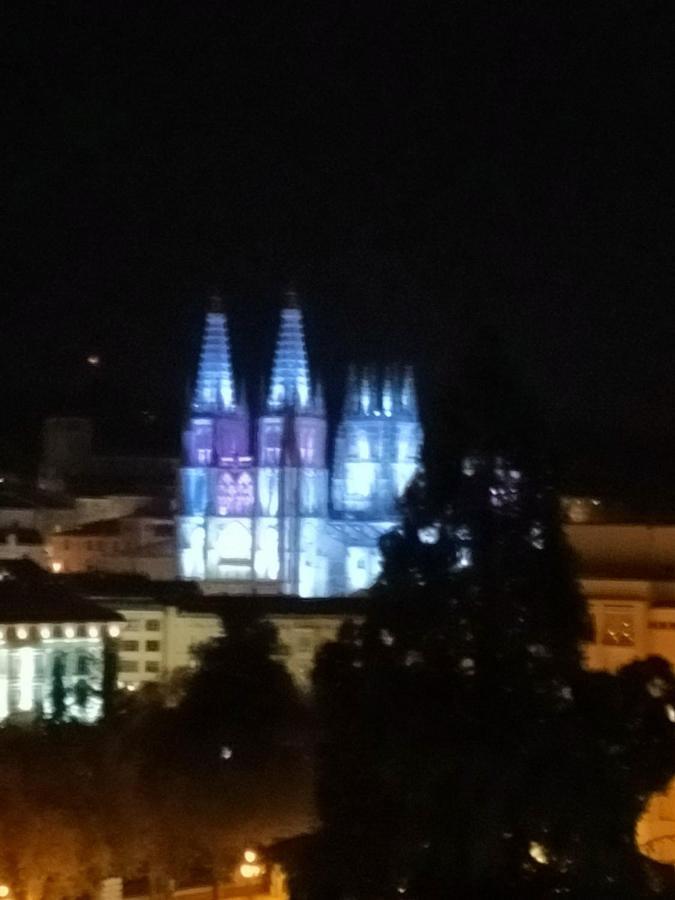 Atuaire Home Gran Apartamento Con Vistas A La Catedral De Burgos Exterior photo