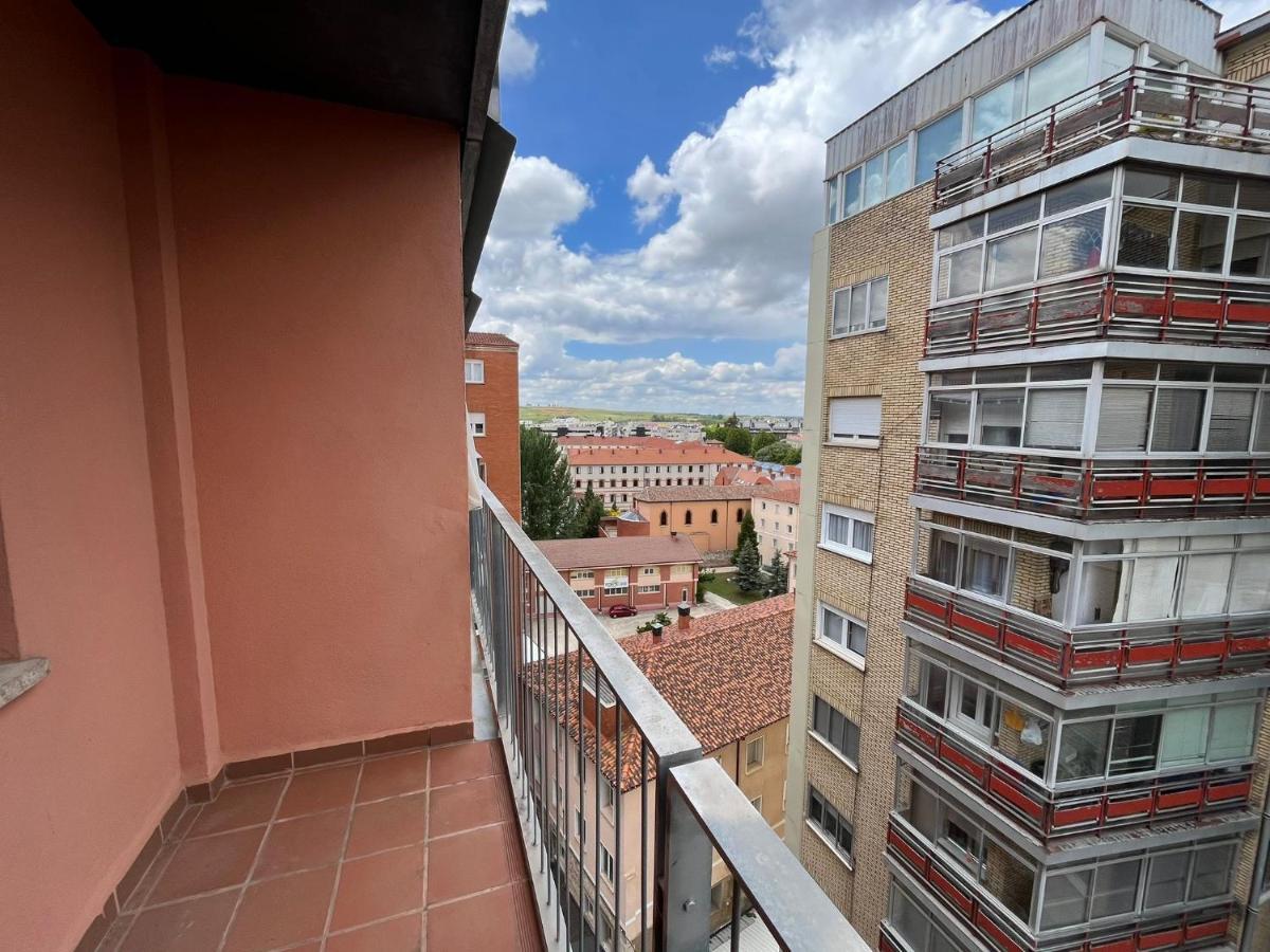 Atuaire Home Gran Apartamento Con Vistas A La Catedral De Burgos Exterior photo